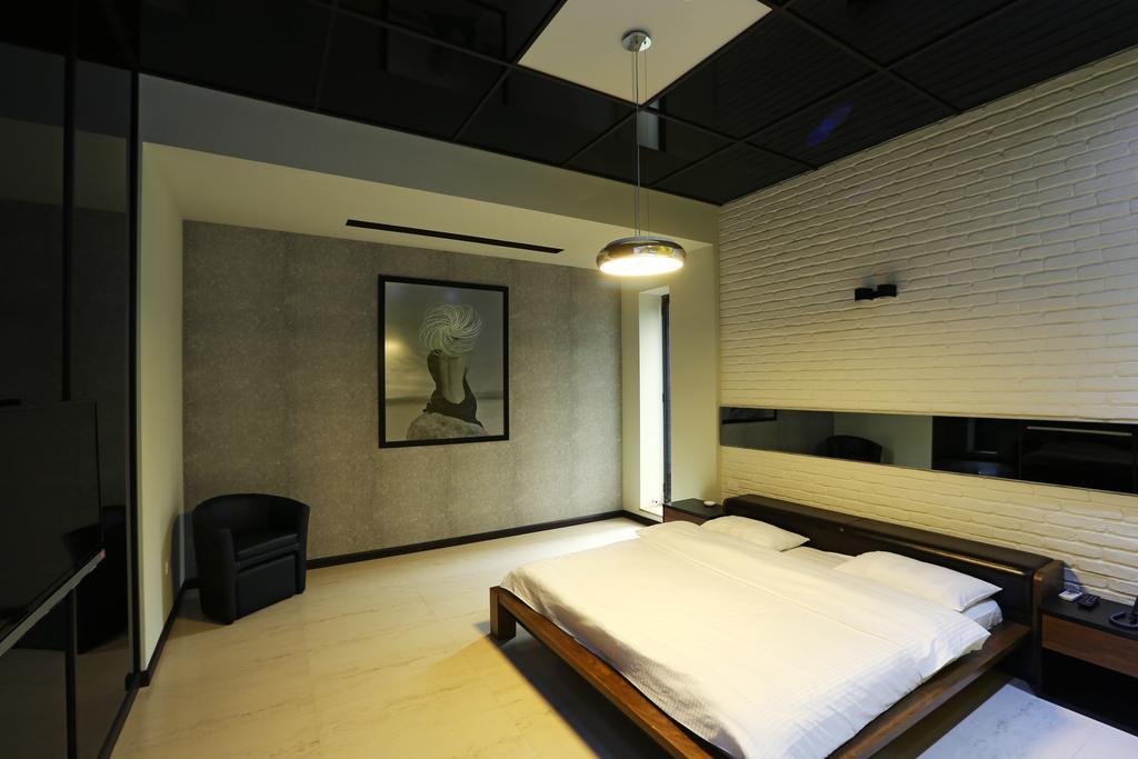 Ibiza Hotel&Spa Ереван Екстериор снимка