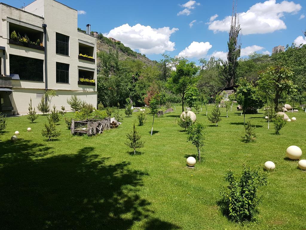 Ibiza Hotel&Spa Ереван Екстериор снимка